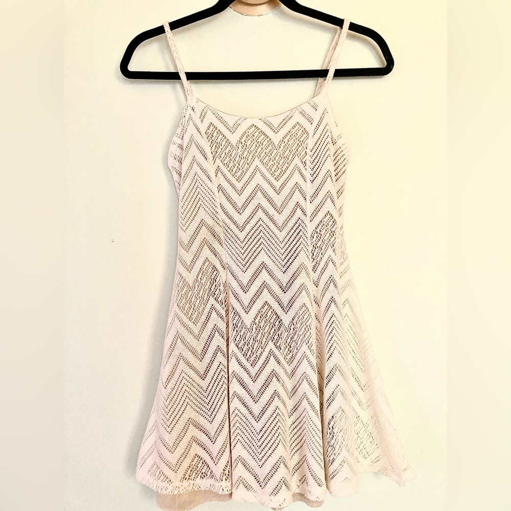 Audrey Cream Chevron Lace Mini Dress XS